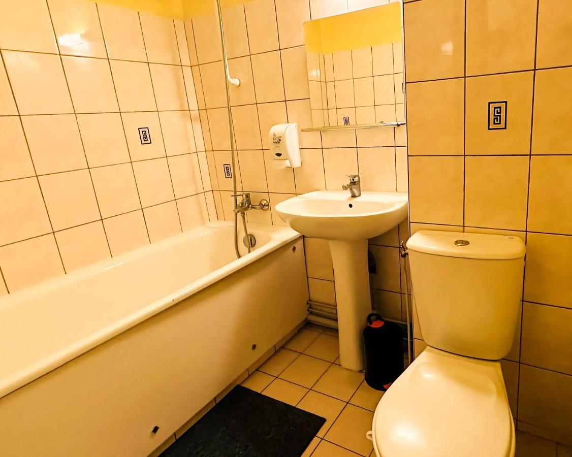Hotel Le Valeran Ligny-en-Barrois エクステリア 写真
